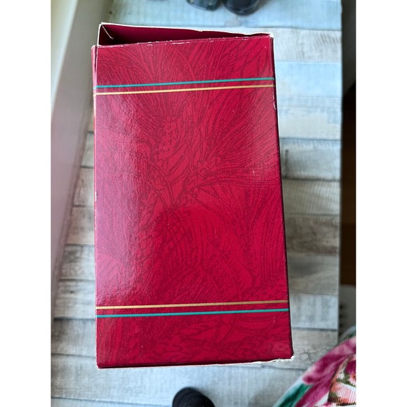 Carlton cards Christmas ornament - baby’s first Christmas 2021 - with box - Picture 8 of 8